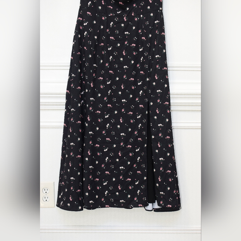 House of CB Black Floral Midi Dress - Picture 6 of 12